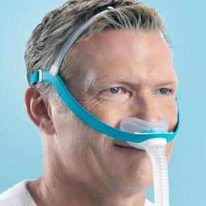 F&P Evora Nasal Mask on Man